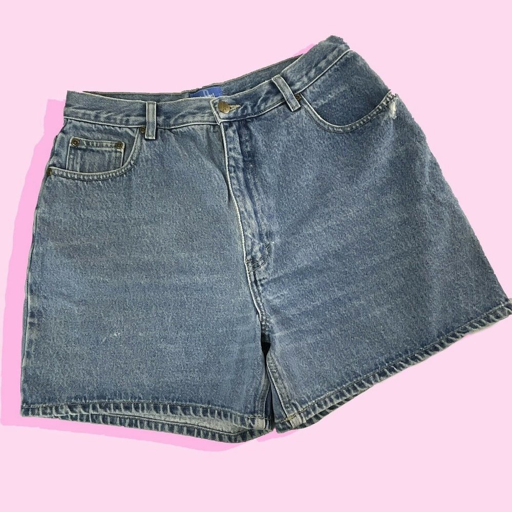 B.E. Blues Vintage Light Wash Denim High Rise Waist Mom Jean Shorts 15/16 31”